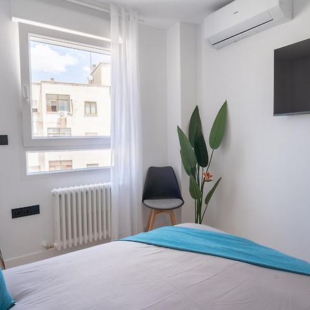 Apartamento Karnak En Zona Hospital - Universidad Albacete Exteriör bild