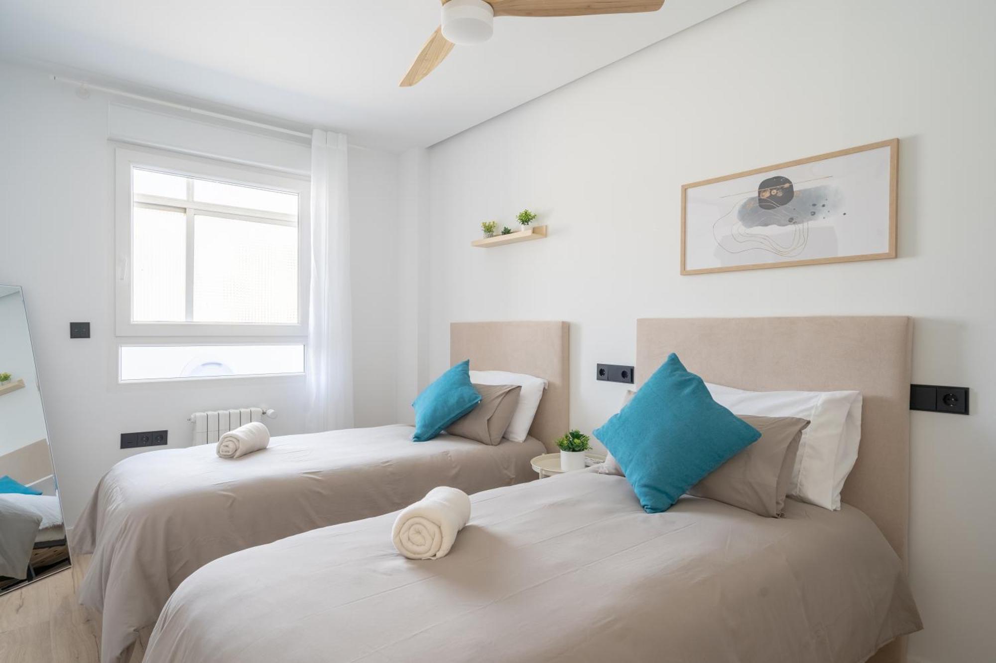 Apartamento Karnak En Zona Hospital - Universidad Albacete Exteriör bild